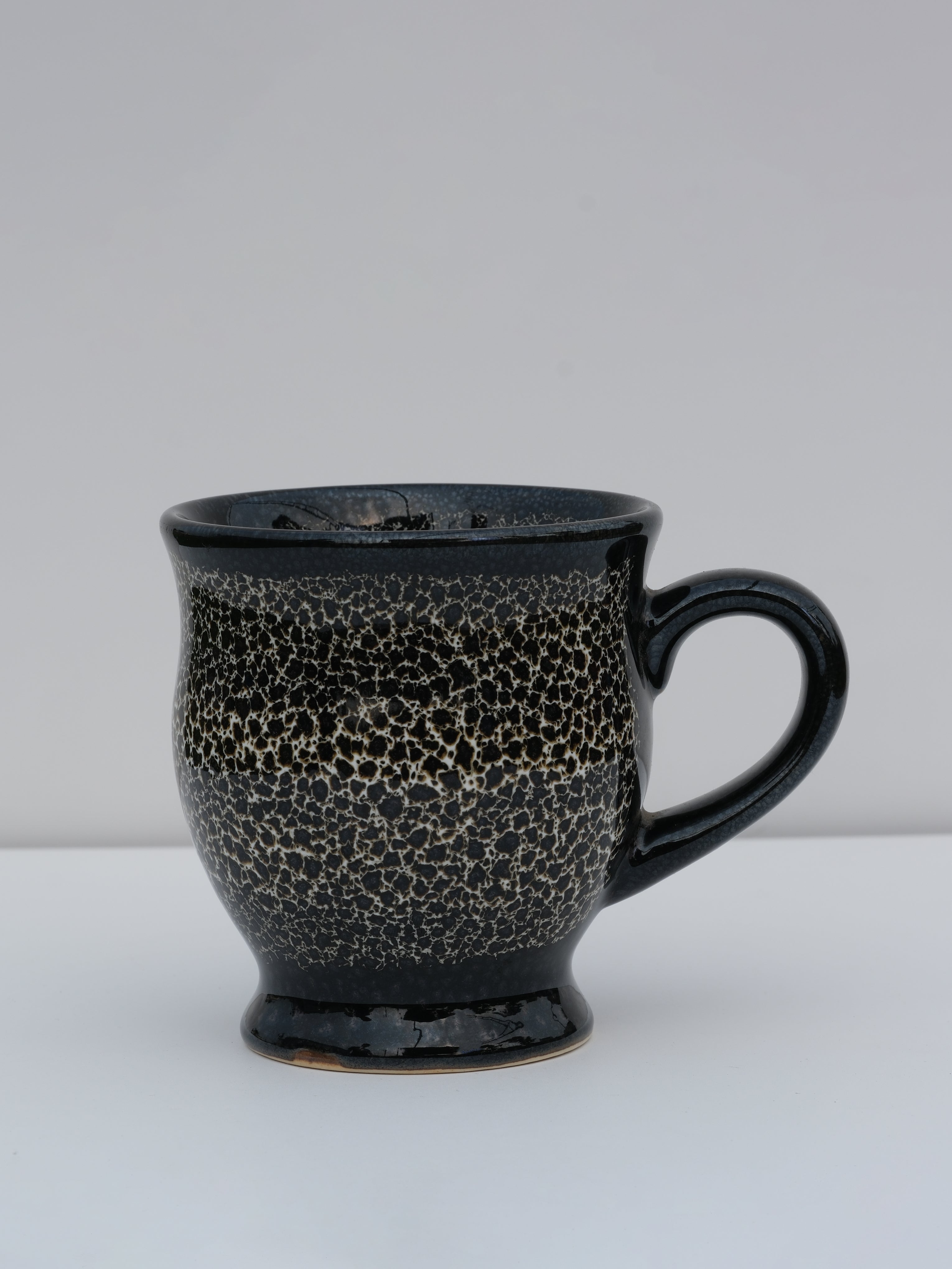 Handmade Stoneware Mug 15 oz – Rustic Ceramic Coffee Cup