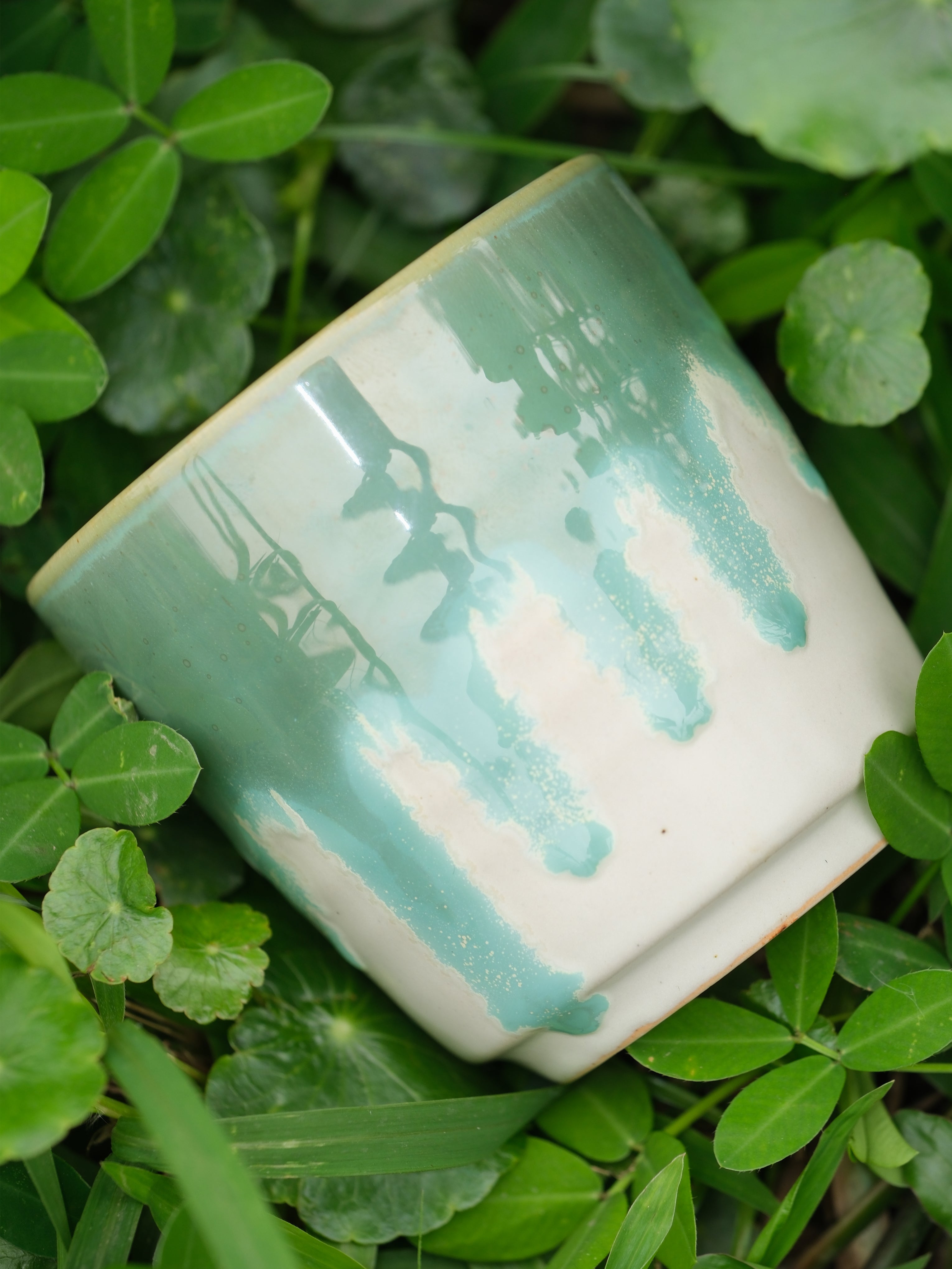 Minimalist Ceramic Mug 9 oz – Handleless Coffee Cup (Japandi Style)
